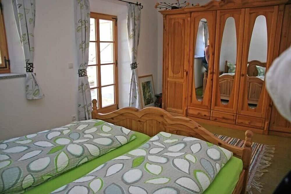 Entire apartment, Apartamento \"Kieferbach\" hasta máx. 4 personas aproximadamente 60 metros cuadrados in Kiefersfelden, Bavarian Alps