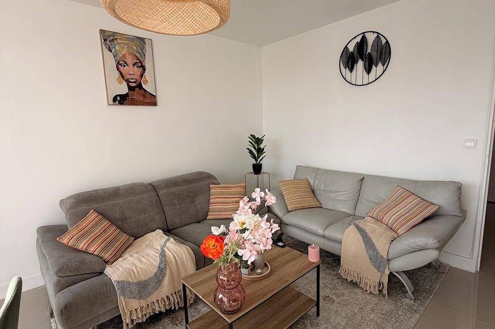 Appartement entier, Ecrin de Villiers, entre Paris Disney et Accor Arena in Villiers-sur-Marne, Val-de-Marne