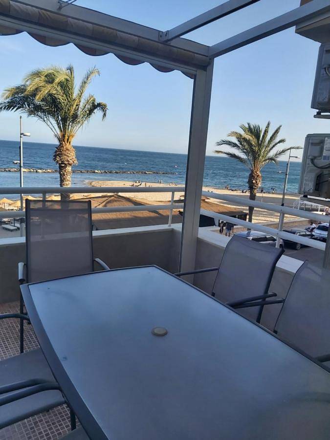 Apartamento para 6 personas, con vistas y balcón en Aguadulce