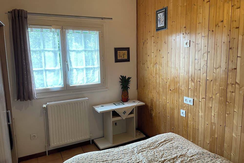 Entire apartment, Nice furnished T2 near Rer B and Stade de France in Aulnay-sous-Bois, Seine-Saint-Denis
