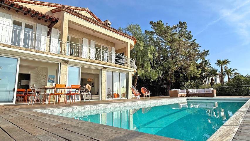 Gîte pour 8 personnes, avec Jardin et Piscine dans Les Issambres - 3