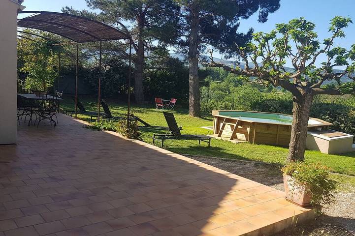 Villa pour 6 personnes, avec jacuzzi et jardin à Apt