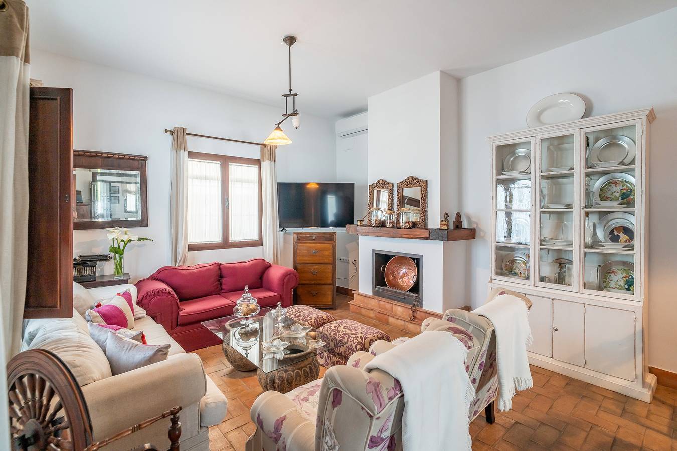 Casa de vacaciones 'Pozo Viejo' con piscina privada, Wi-Fi y aire acondicionado in Marchena, Provincia de Sevilla
