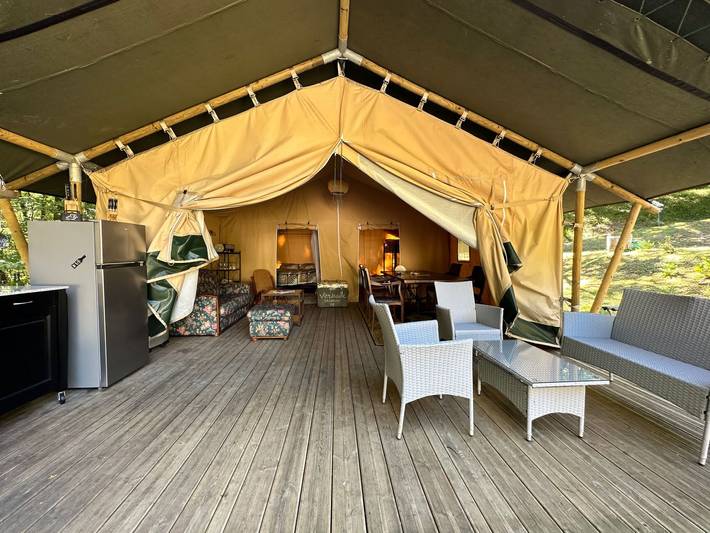 Glampings pour 4 personnes, avec piscine dans Périgord Vert - 2