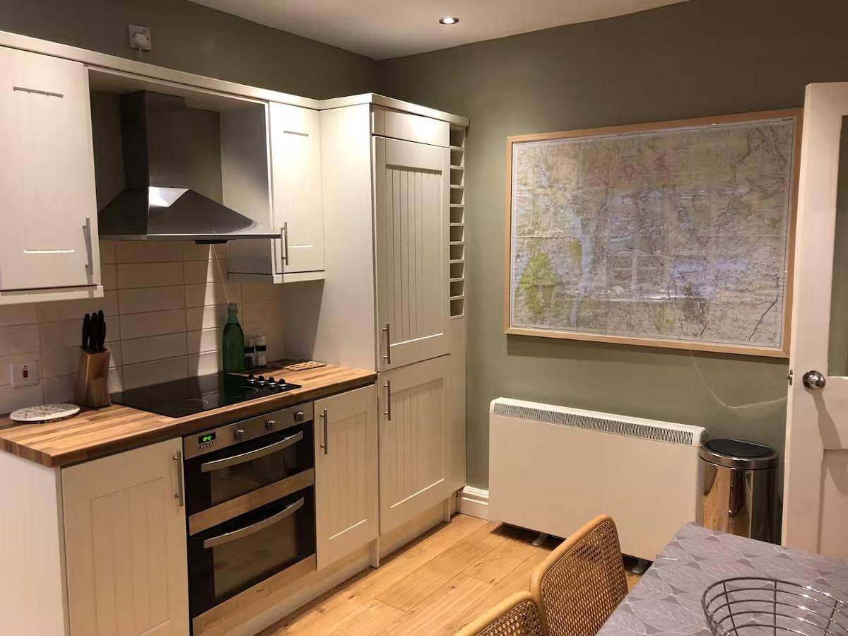 Three-Bedroom House in Staveley, Lake District