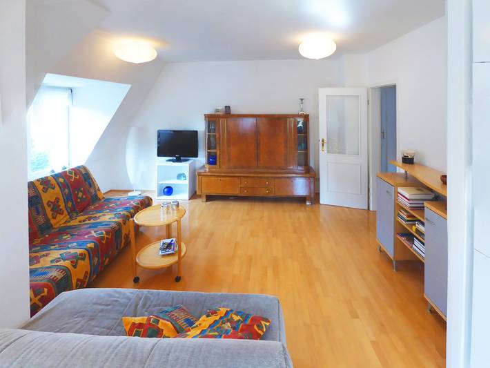 Appartamento intero, Appartamento vacanze per 5 persone con giardino in Blasewitz, Dresda