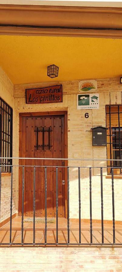 Casa de vacaciones para 16 personas, con vistas además de jardín y piscina en Provincia de Albacete - 2