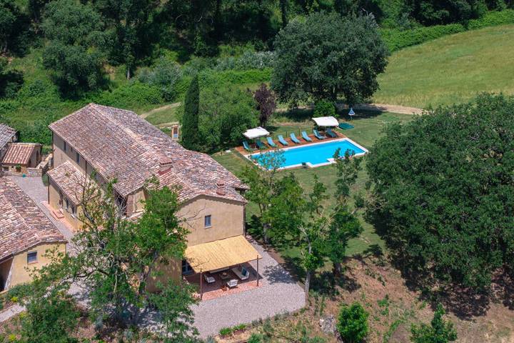 Location de vacances pour 14 personnes, avec jardin et balcon à Buonconvento - 3