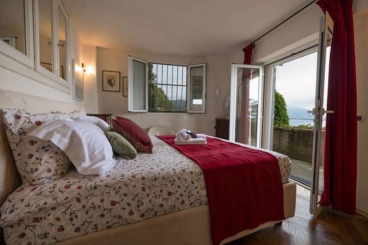 Apartamento entero, [Villa Del Golfo] Vista Increibile • Arte • Relax in Laigueglia, Riviera di Ponente