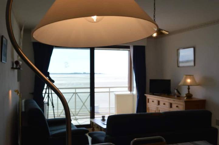 Apartamento entero, Apartamento T3 con una cuidada decoración, con vistas abiertas a la bahía. in Le Crotoy, Región de Abbeville