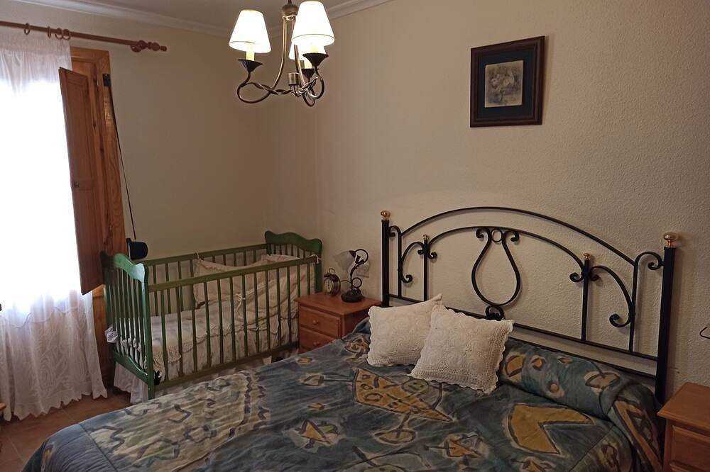 House Mercedes Puertomingalvo in Puertomingalvo, Teruel und Umgebung