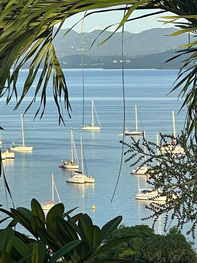 Appartement de vacances pour 6 personnes, avec piscine ainsi que vue et terrasse, adapté aux familles