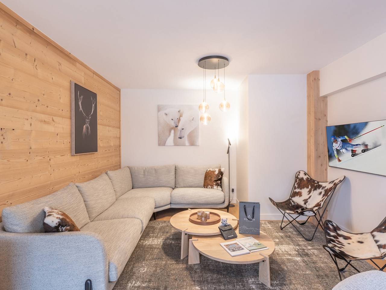 Appartement entier, Appartement neuf skis aux pieds, 4 chambres, garage, Alpe d'Huez in Huez, Parc national des Écrins