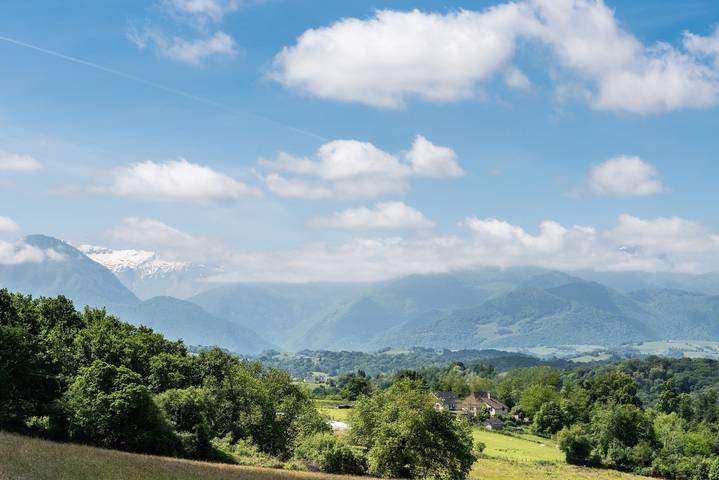 Casa Zen en los Pirineos, terraza privada y Wi-Fi in Coarraze, Béarn