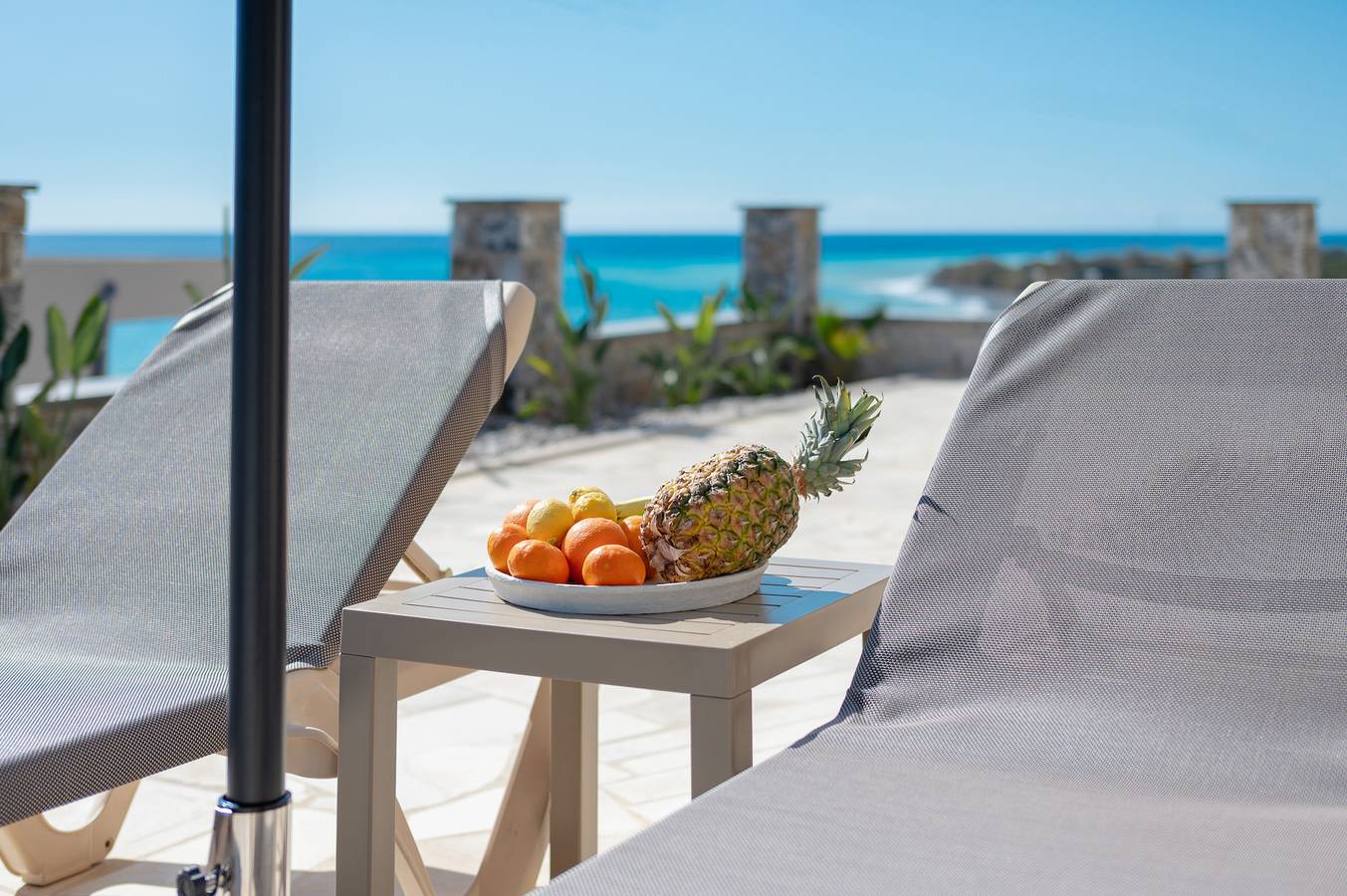 Kedros Villa 6, Beachfront 20m & Pool in Région d'Iraklio-Héraklion