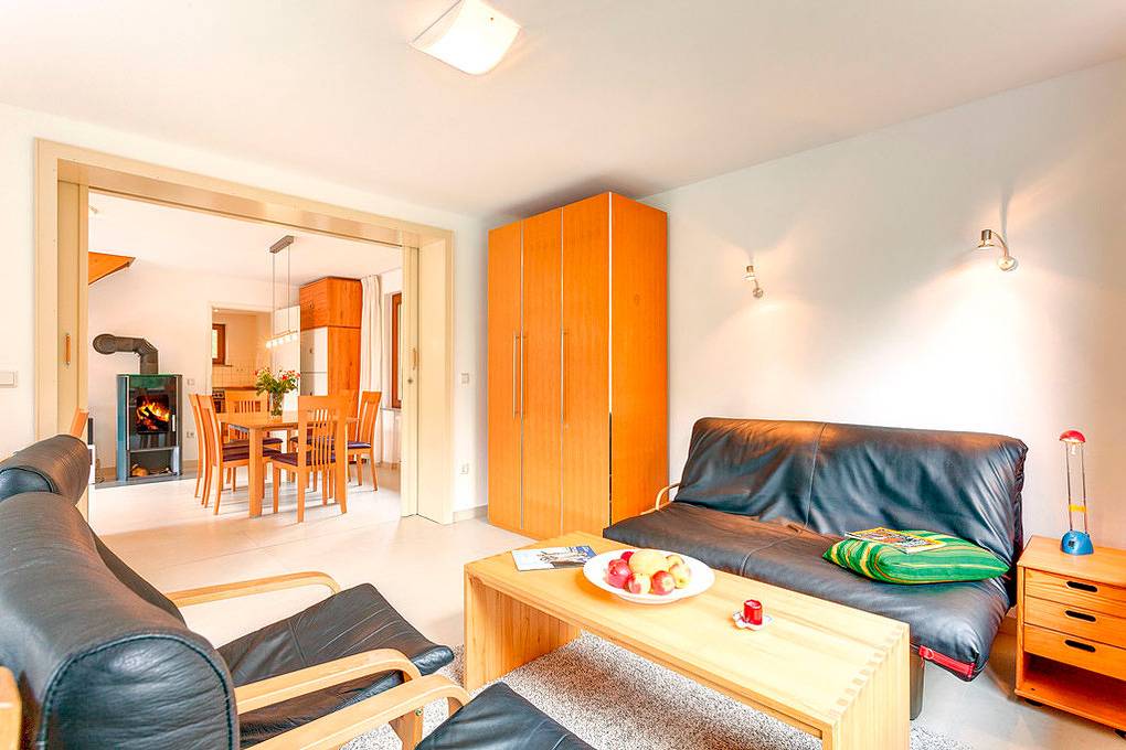 Holiday home for 8 people with terrace in Baabe, Ruegen