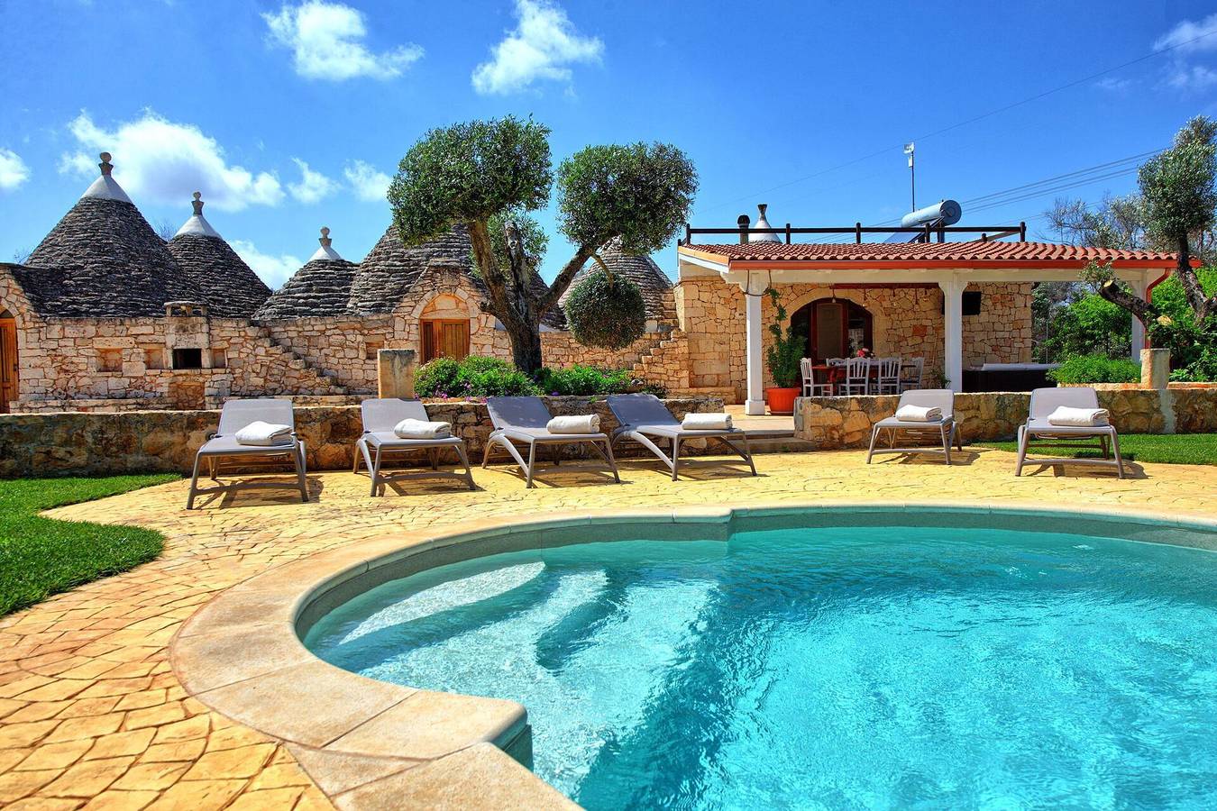 Trullo Santo Stefano in San Michele Salentino, Salento