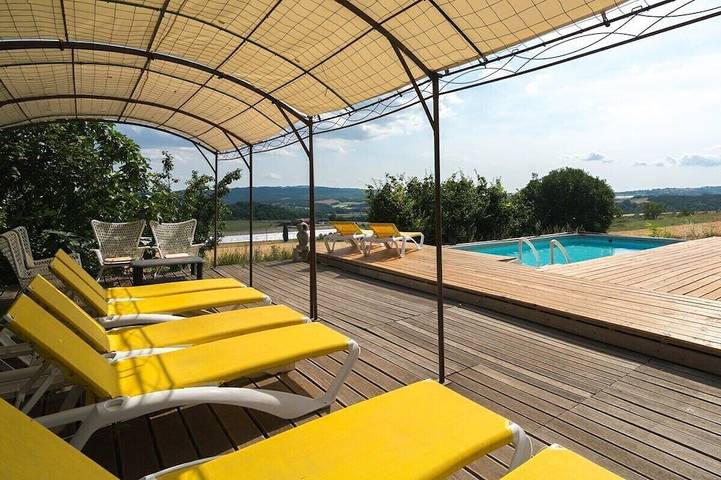 Gîte pour 6 personnes, avec Jardin à Lurs