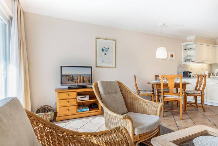 Ganze Wohnung, 3-Raum Appartement im Erdgeschoss und Untergeschoss mit ca. 65m² in Wenningstedt, Sylt