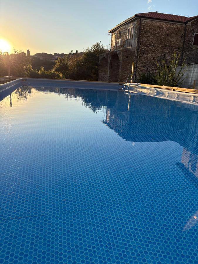 Bed and breakfast per 2 persone, con giardino e piscina nonché panorama - 1
