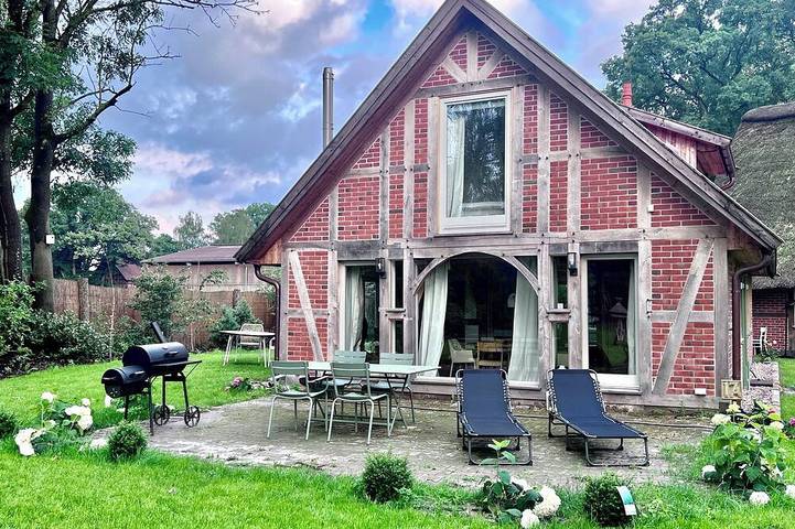 Ferienhaus für 6 Personen, mit Terrasse und Garten in Trebel