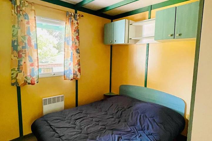 Gîte pour 6 personnes, avec terrasse et piscine, animaux acceptés à Camon - 2