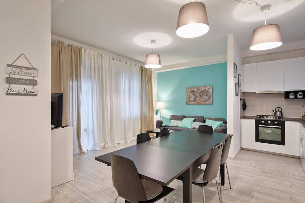 Ganze Wohnung, Große Wohnung zwischen Strand und Stadt - Mit Parkplatz und Privatstrand. in Sottomarina, Chioggia