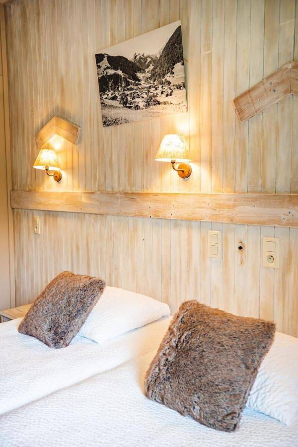 Hôtel pour 2 personnes, avec vue et jardin dans Arêches - 4