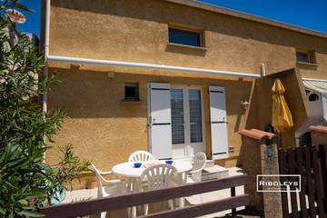 Gîte pour 6 personnes, avec terrasse, animaux acceptés dans Vias Plage