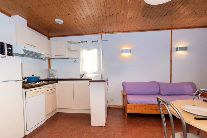 Chalet 4/6 pers. en Camping de La Vernhe in Saint-Amans-des-Cots, Parc naturel régional de l'Aubrac