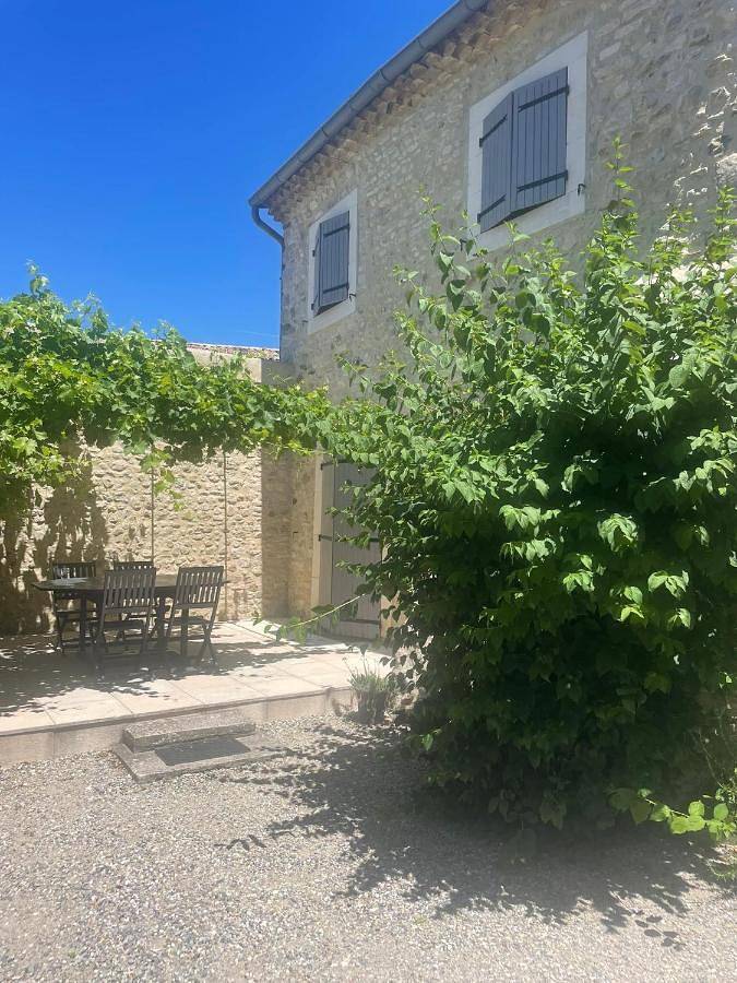 Location de vacances pour 6 personnes, avec Terrasse et Jardin à Portes-en-Valdaine