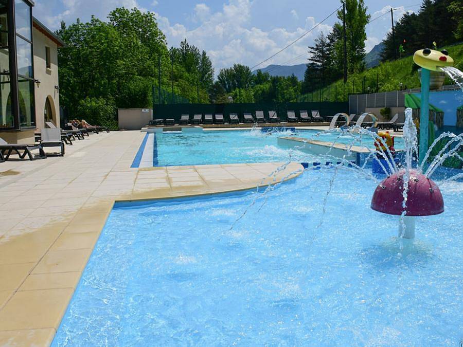 Camping Les Prades - Canvas bungalow 5 persons - 19m² canvas bungalow in Mostuéjouls, Parc naturel régional des Grands Causses