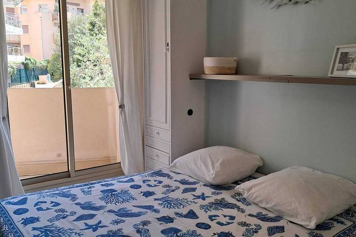 Gîte pour 4 personnes dans Office De Tourisme De Juan Les Pins - 2