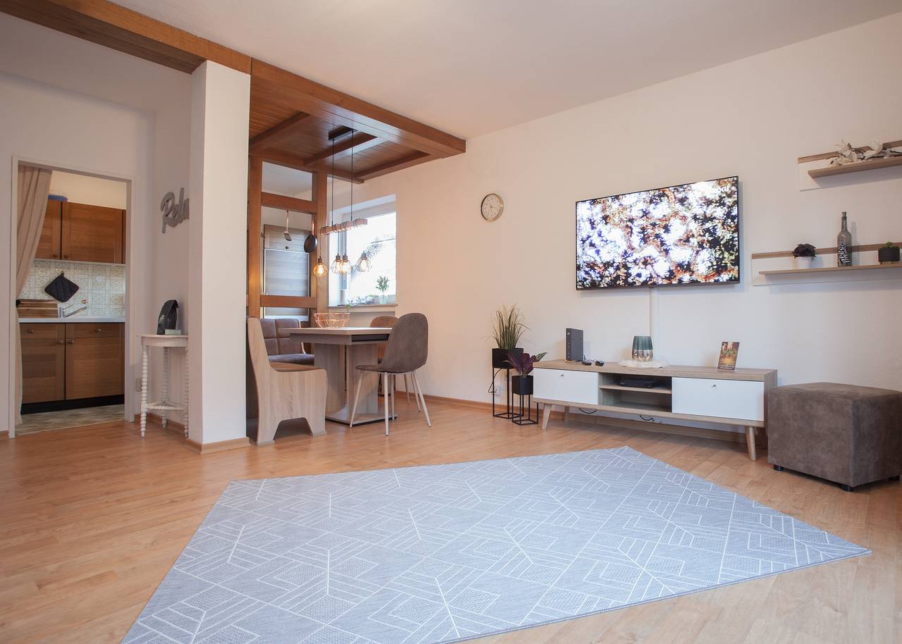 Ganze Wohnung, Ferienwohnung - Am Kleehagen 26-B | Winterberg-Niedersfeld  in Niedersfeld, die Mittelgebirge