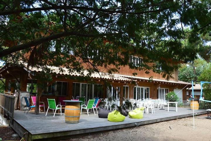 Villa für 26 Personen, mit Balkon und Terrasse sowie Garten und Ausblick in Cap Ferret