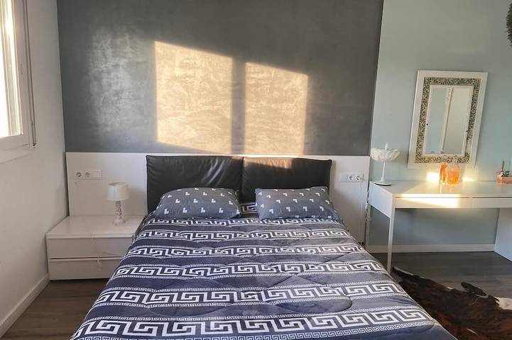 Ferienwohnung für 6 Personen, mit Terrasse und Pool in Badalona - 2