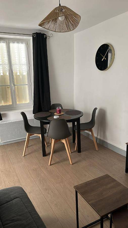 Location de vacances pour 4 personnes à Chaulgnes - 2