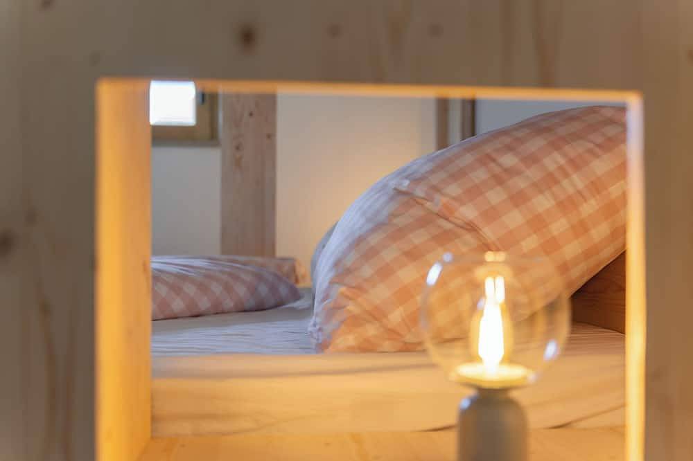 Ganze Wohnung, Freundliche Ferienwohnung mit Ausblick in Aying, Oberbayern