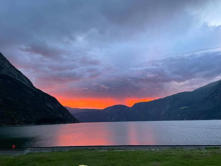 Gîte pour 6 personnes, avec Terrasse ainsi que Jardin et Vue dans Eidfjord - 3