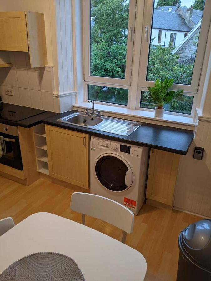 Entire apartment, Glenclova - No 5 Bellyeoman, bright two bedroom apartment in Dunfermline, Fife region