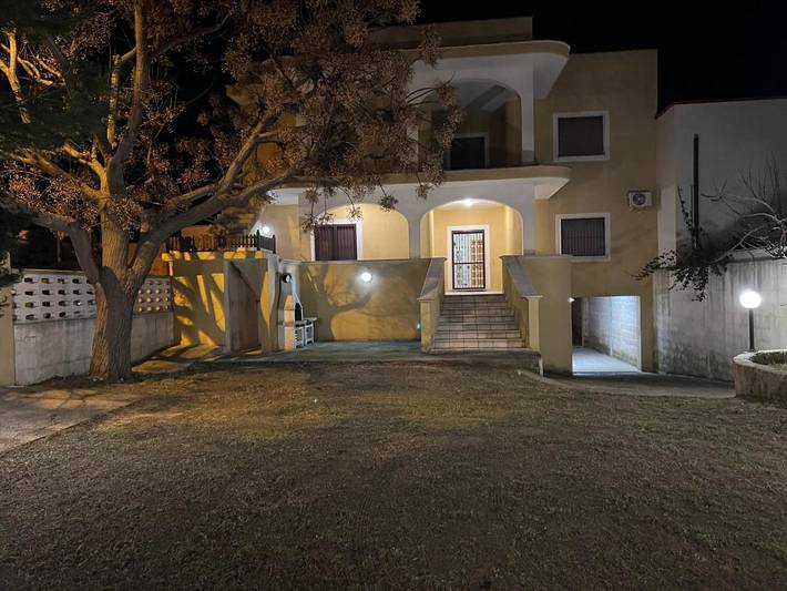 Villa per 10 persone, con Terrazza e Giardino a San Pietro In Bevagna