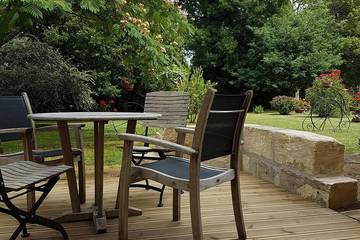 Gîte pour 2 personnes, avec terrasse et jardin à Queyrac