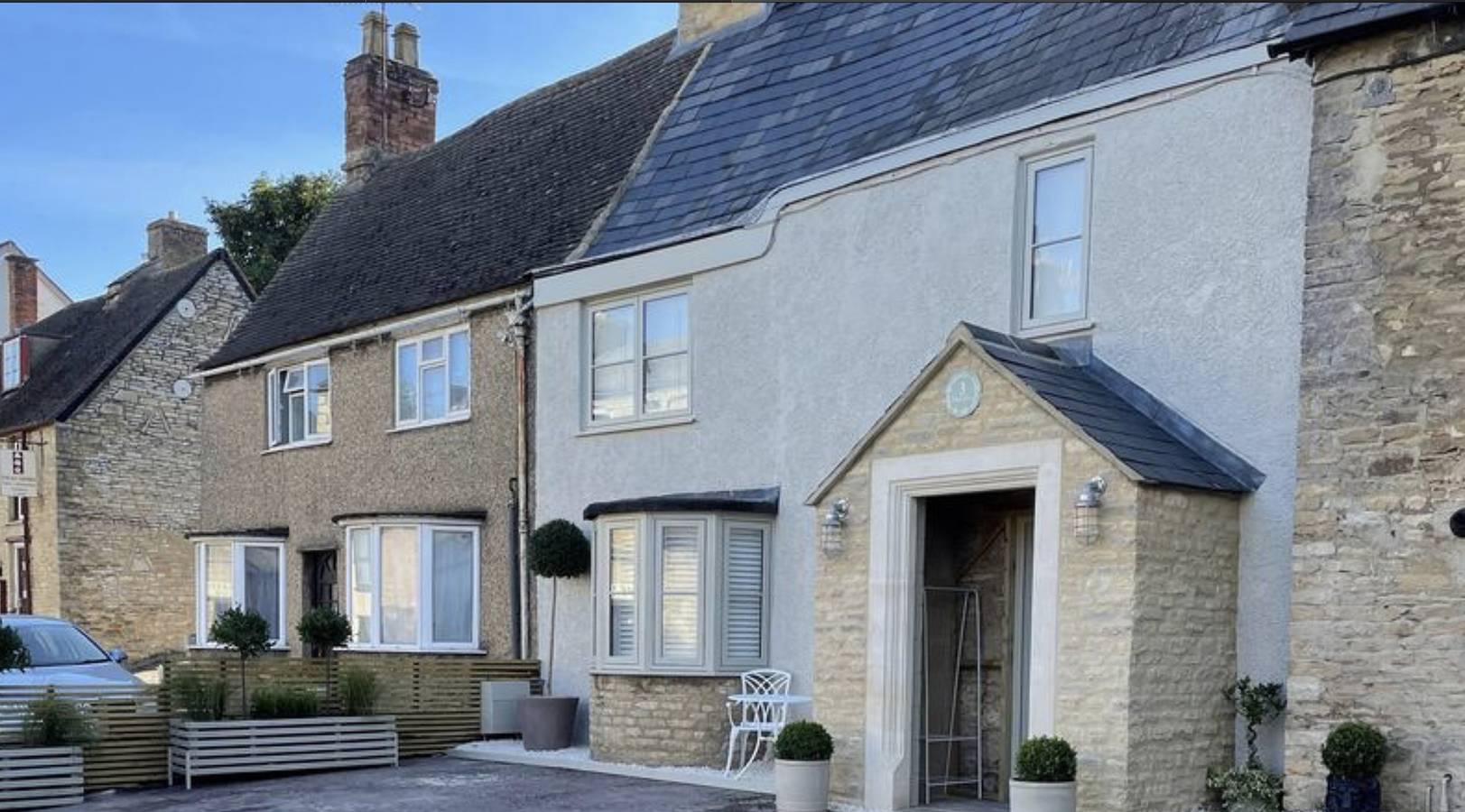 Cottage on high street, own parking and Ev charger in Chipping Norton, Oxfordshire
