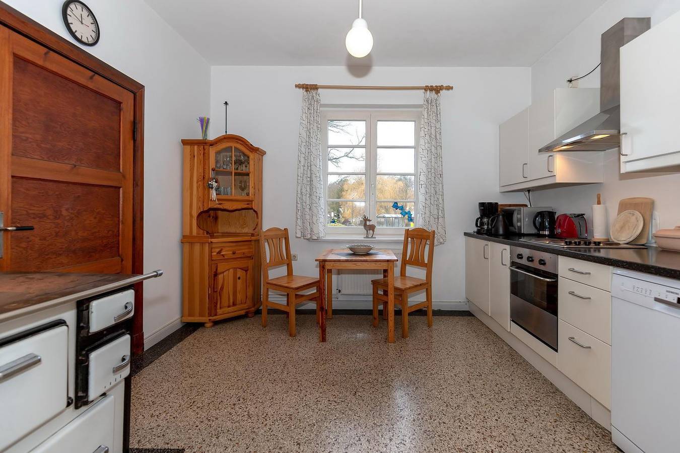 Großzügiges Ferienhaus mit Garten für bis zu 6 Personen in Kühlungsborn, Mecklenburgische Ostseeküste