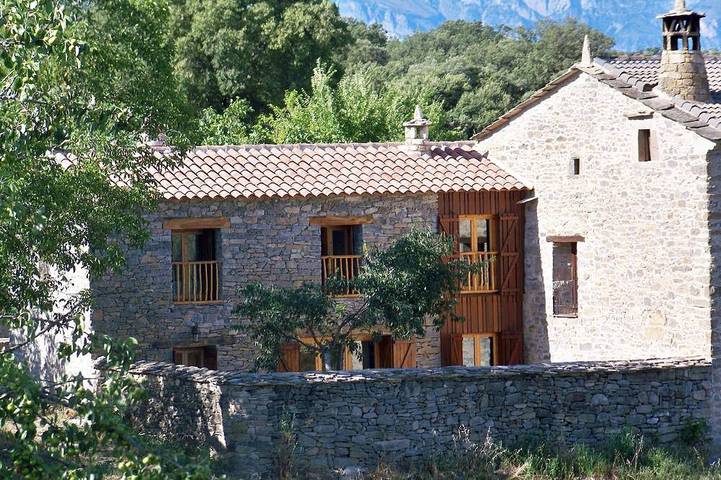 Gîte pour 4 personnes, avec Terrasse et Jardin à Aínsa