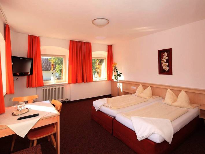 BnB für 2 Personen, mit Terrasse am Forggensee - 2