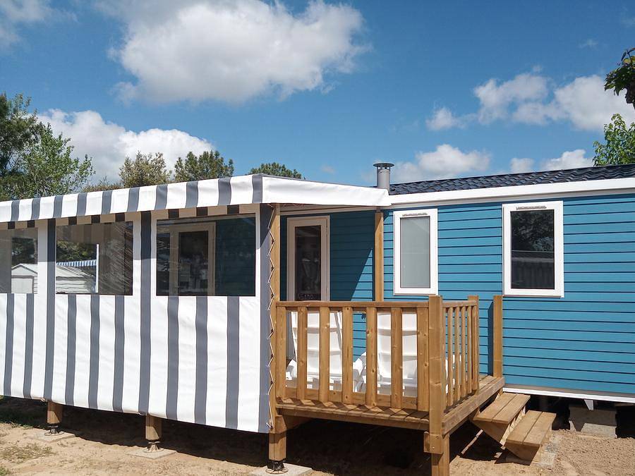 Tours Opérateurs sur Camping Acapulco - Mobilhome 6 personnes - Camping Acapulco Mh 3 chambres Confort terrasse couverte (5/6p 30m²) 6 pers in Saint-Jean-de-Monts, Vendée