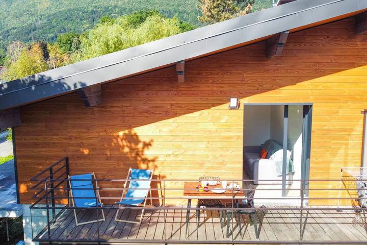 Gîte pour 2 personnes, avec balcon et jardin sur le Lac d'Annecy - 2