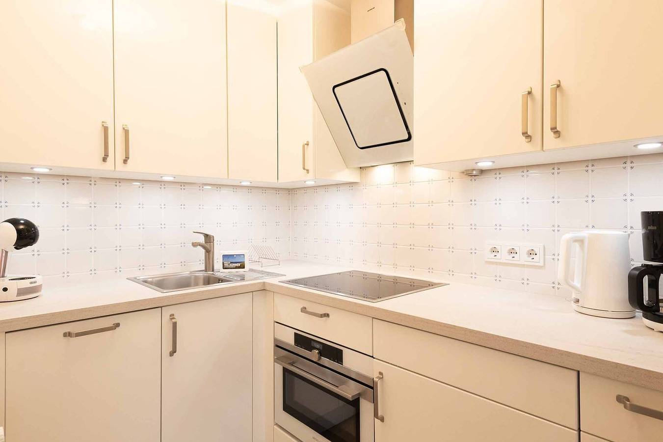 Ganze Wohnung, Strandnahe 2-Zimmer Ferienwohnung auf ca. 45 m² Wohnfläche, für 2 Personen in Wenningstedt, Sylt