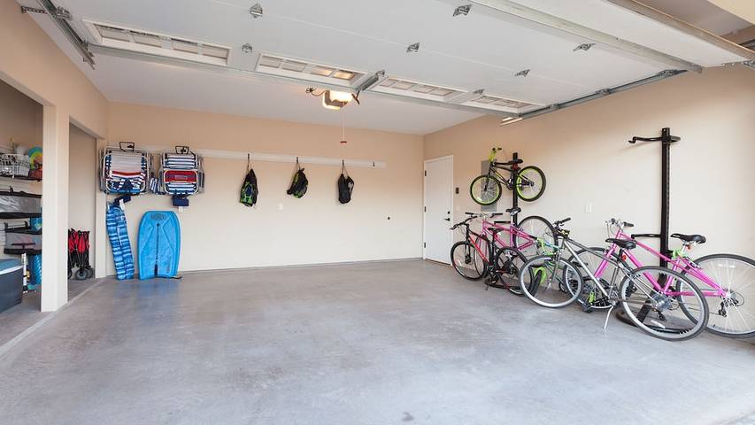 Vacation rental for 8 people, with hot tub and pool as well as yard in Puako